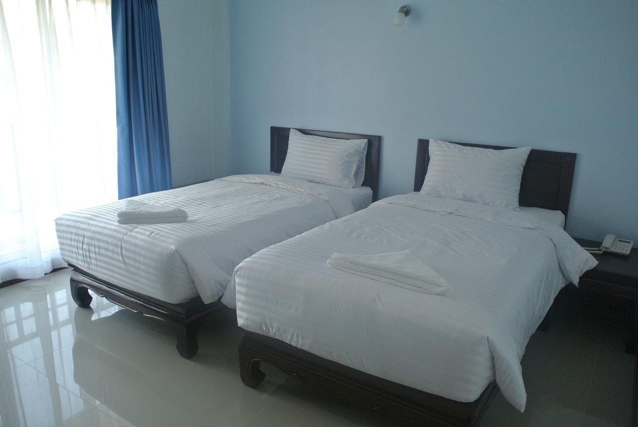 Baan Duangkamol Hotel Phitsanulok Exterior foto