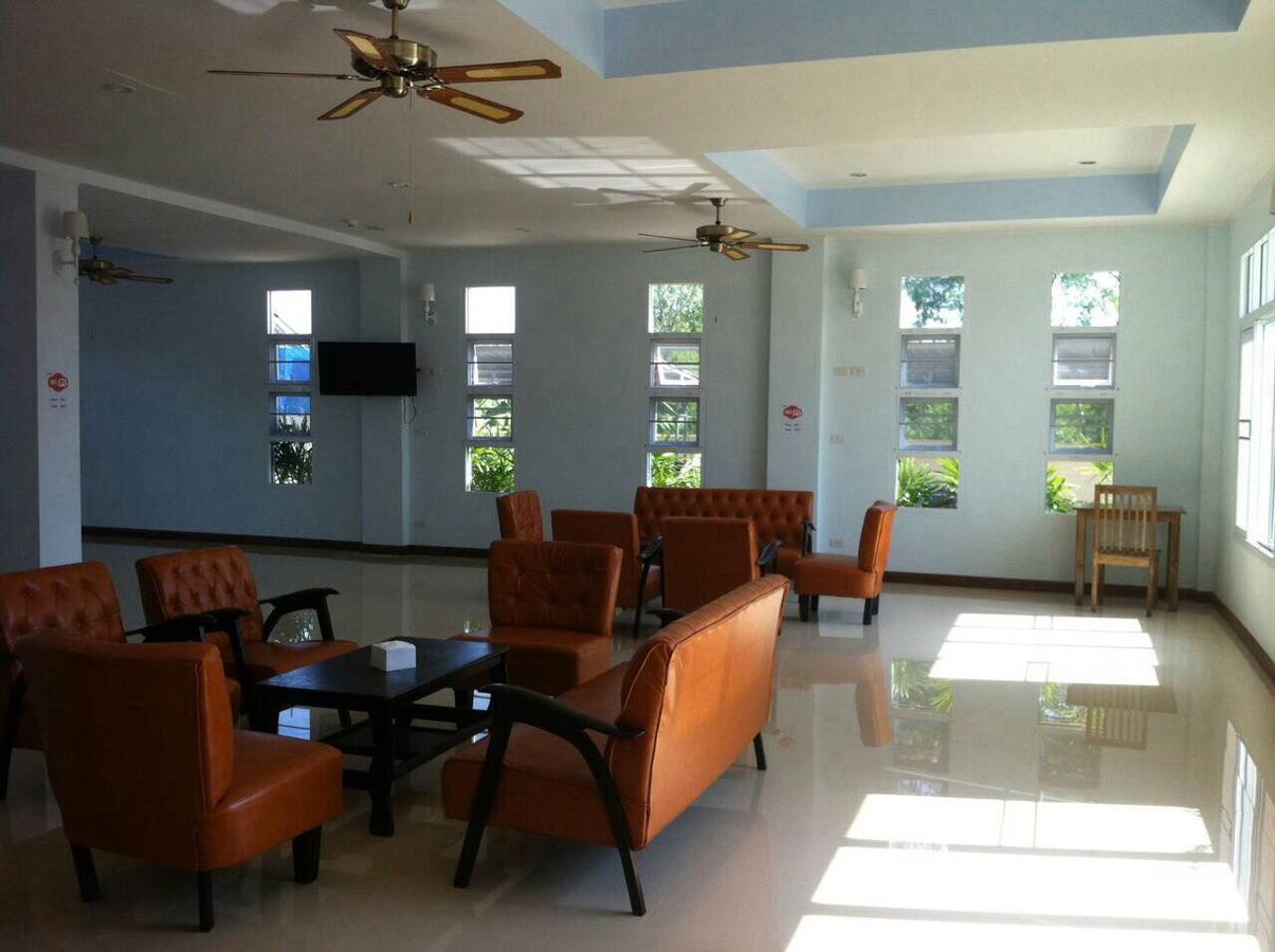 Baan Duangkamol Hotel Phitsanulok Exterior foto